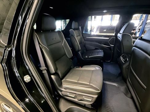 Used 2025 Cadillac Escalade Sport image 19