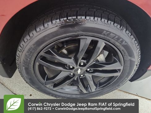 Used 2021 Chevrolet Equinox LT FWD image 35