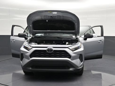 Used 2025 Toyota RAV4 LE FWD image 36