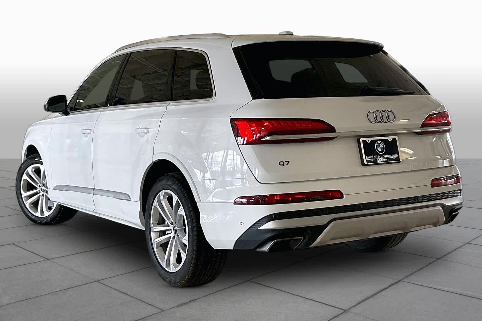 Used 2025 Audi Q7 3.0T Premium Plus AWD/4WD image 12