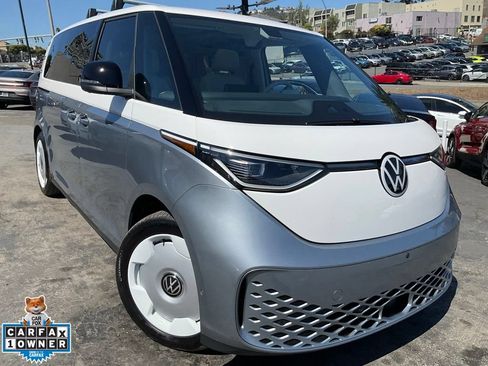 Used 2025 Volkswagen ID. Buzz 1st Edition AWD/4WD image 1