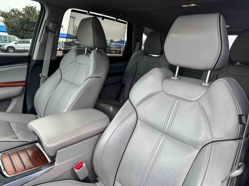 Used 2017 Acura MDX FWD w/ Advance Package image 14