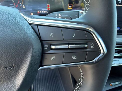 New 2026 Chevrolet Traverse LT w/ Midnight/Sport Edition FWD image 22