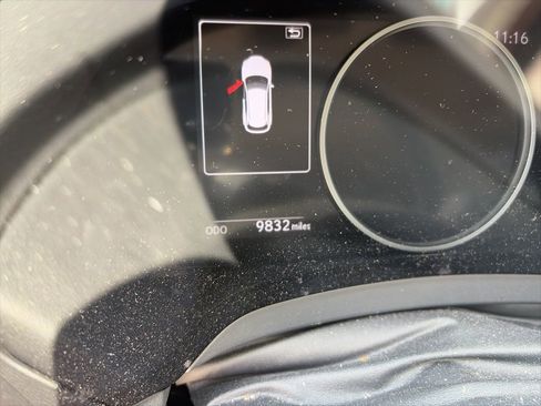 Used 2024 Lexus RX 350 Premium w/ Accessory Package (Z1) FWD image 4
