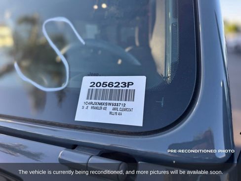 Used 2025 Jeep Wrangler Unlimited Sport S 4xe AWD/4WD image 19