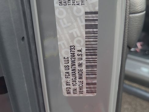 Used 2022 Jeep Wrangler Sport image 30