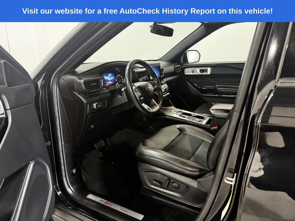 Used 2022 Ford Explorer ST-Line w/ Class IV Trailer Tow Package AWD/4WD image 16
