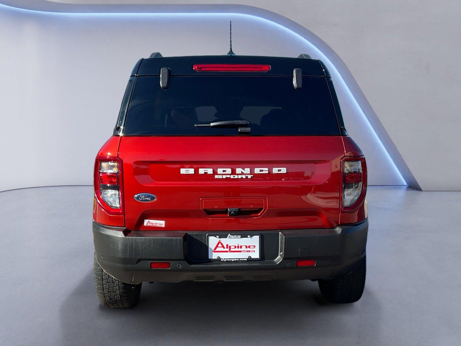 Used 2023 Ford Bronco Sport Outer Banks w/ Tech Package AWD/4WD image 4