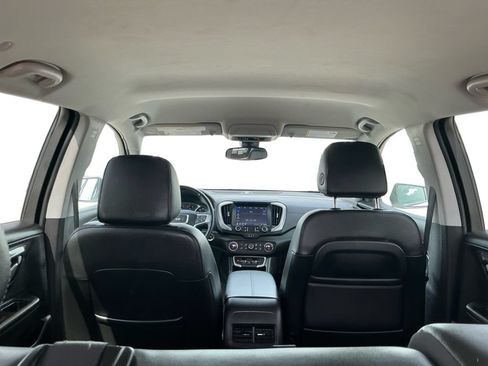 Used 2024 GMC Terrain SLT AWD/4WD image 21