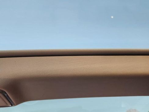 Used 2019 Mercedes-Benz S 560 4MATIC Sedan w/ Premium Package image 17