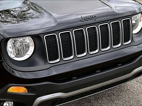 Used 2023 Jeep Renegade Latitude AWD/4WD image 27