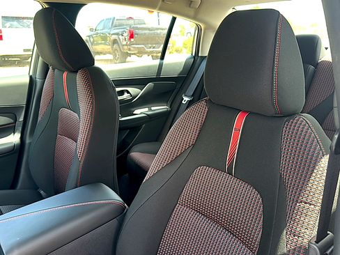 New 2026 Nissan Sentra SR w/ Floor Mat Package FWD image 11