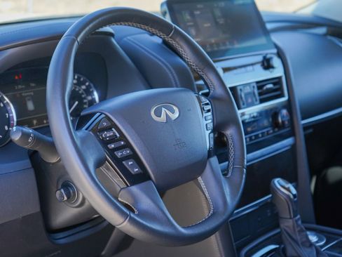 Certified 2024 INFINITI QX80 Luxe image 7