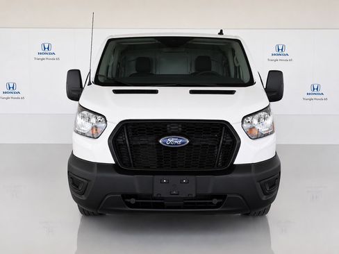 Used 2023 Ford Transit 250 Low Roof w/ Load Area Protection Package RWD image 2