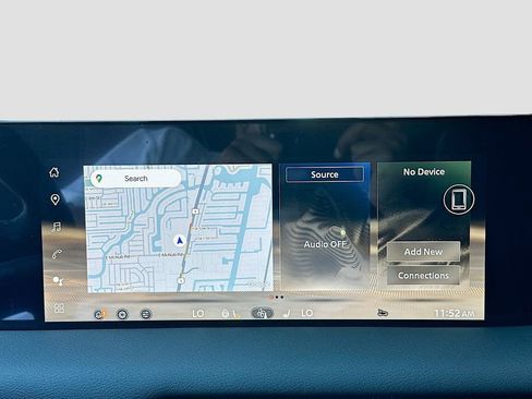 New 2026 Nissan Armada SL w/ Captain's Chari Seat Package image 15