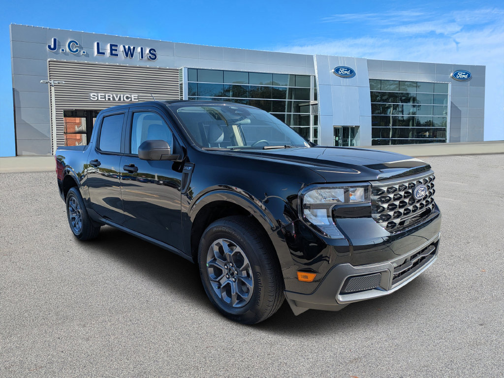 New 2026 Ford Maverick XLT FWD 360° Tour