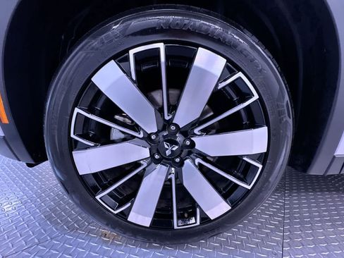 Used 2025 Mitsubishi Outlander SE FWD image 10