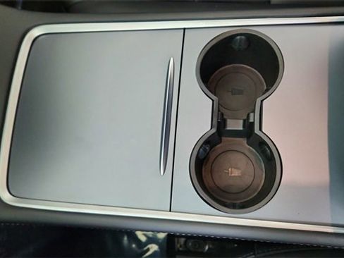 Used 2023 Tesla Model Y Performance image 49