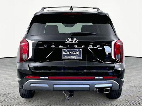 Used 2025 Hyundai Palisade SEL FWD image 5