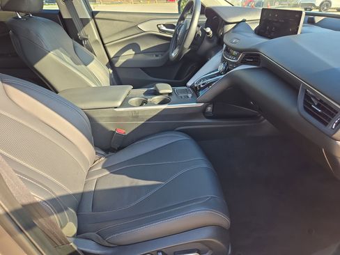 Used 2025 Acura TLX w/ Technology Package FWD image 32
