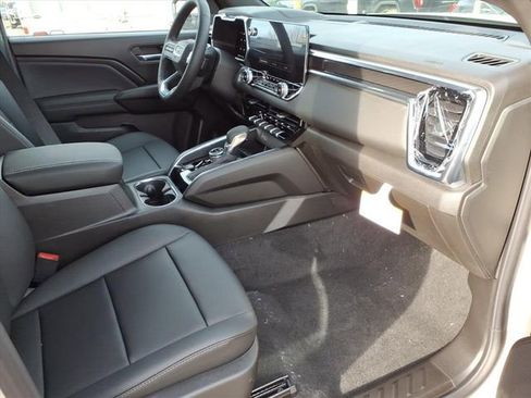 New 2026 GMC Canyon Elevation w/ Convenience Package image 25