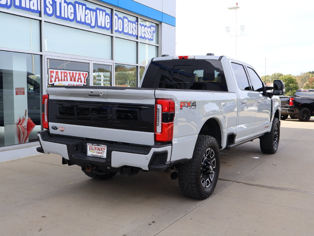Used 2025 Ford F350 Platinum w/ FX4 Off-Road Package AWD/4WD image 3