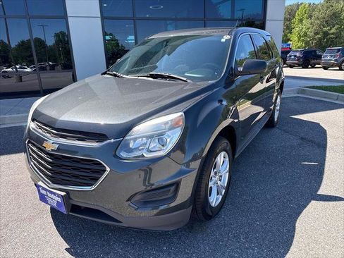 Used 2017 Chevrolet Equinox LS AWD/4WD image 1