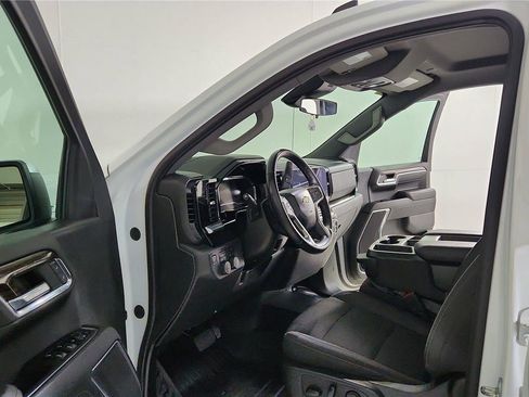 Used 2023 Chevrolet Silverado 1500 LT w/ Work Truck Package image 15