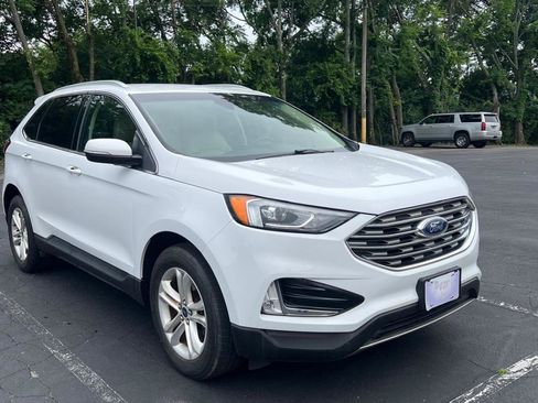 Used 2019 Ford Edge SEL w/ Equipment Group 201A AWD/4WD image 3