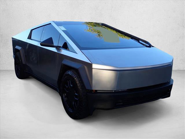 Used 2024 Tesla Cybertruck AWD Crew Cab image 6