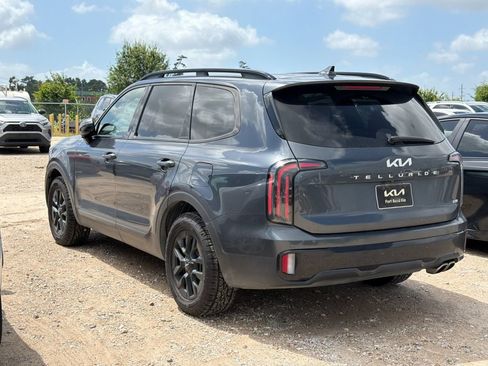 Used 2024 Kia Telluride SX Prestige X-Pro AWD/4WD image 3