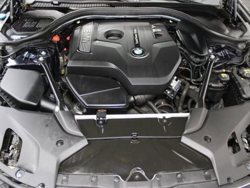 Used 2017 BMW 530i xDrive image 27