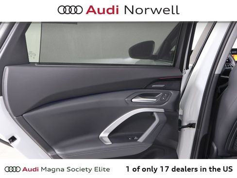 Certified 2025 Audi Q5 Premium w/ Premium Plus AWD/4WD image 22