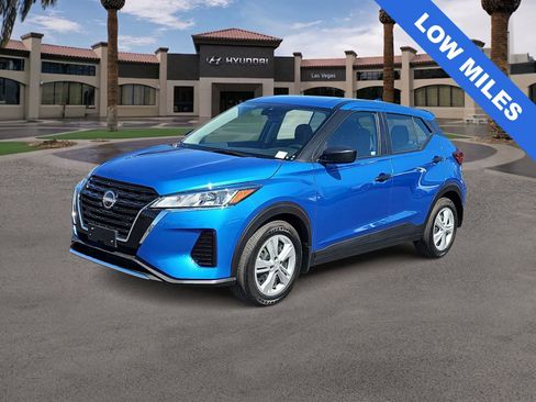 Used 2024 Nissan Kicks S w/ Interior Electronics Package FWD image 4