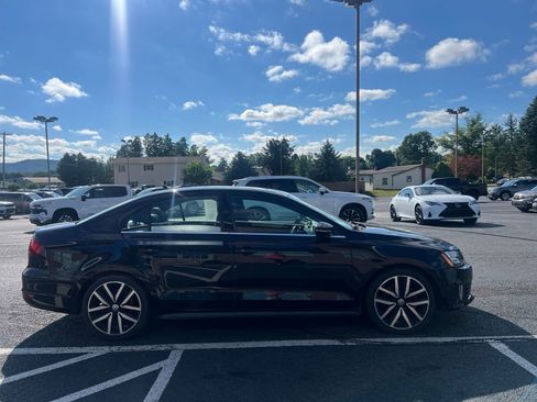 Used 2014 Volkswagen Jetta GLI Autobahn FWD image 7