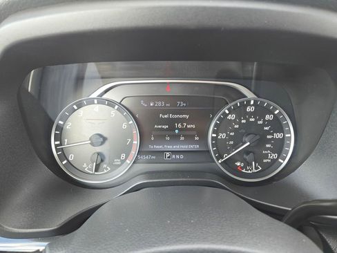 Used 2023 Nissan Titan SV image 29