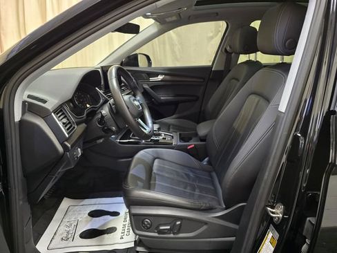 Used 2023 Audi Q5 2.0T Premium w/ Convenience Package AWD/4WD image 14