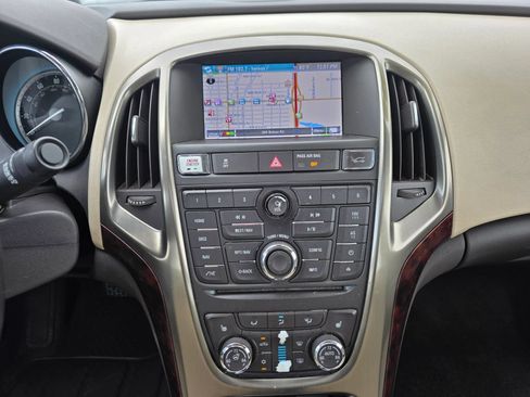 Used 2013 Buick Verano Leather FWD image 15