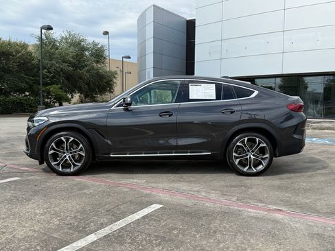 Used 2020 BMW X6 sDrive40i w/ Premium Package image 2