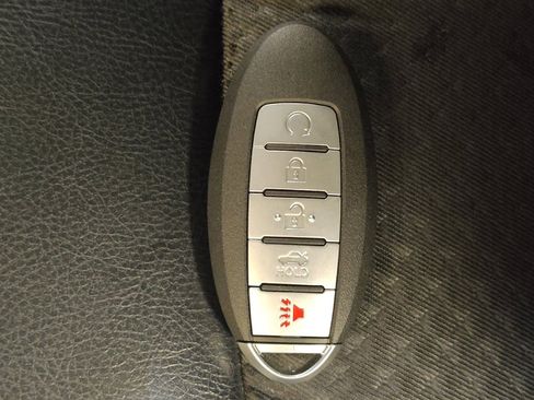 Used 2023 Nissan Altima 2.5 SR image 32