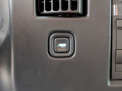 New 2026 GMC Savana 2500 Extended w/ Driver Convenience Package RWD image 14