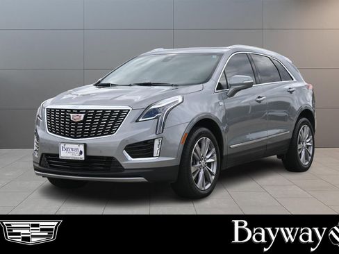 Used 2024 Cadillac XT5 Premium Luxury FWD image 1