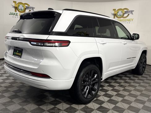 New 2026 Jeep Grand Cherokee Limited Reserve image 10