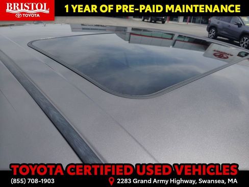Certified 2023 Toyota Camry SE w/ Cold Weather Package AWD/4WD image 9