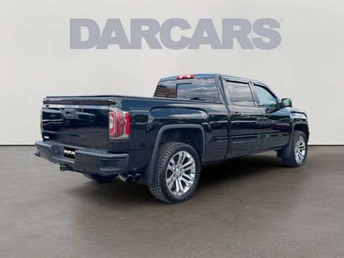 Used 2018 GMC Sierra 1500 SLT w/ All Terrain Package AWD/4WD image 5