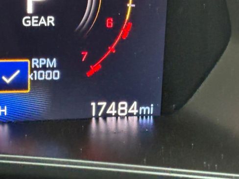 Used 2024 Chevrolet Colorado W/T w/ Safety Package image 19