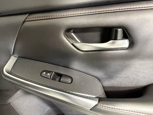 Used 2024 Nissan Sentra SR w/ SR Premium Package FWD image 30
