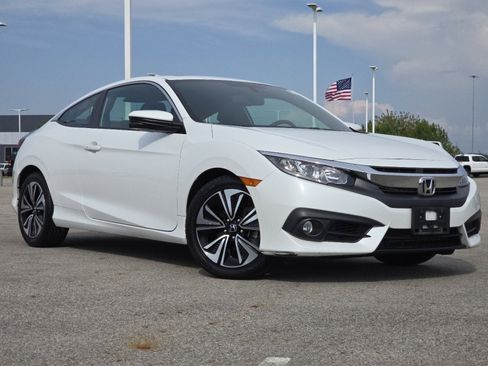 Used 2016 Honda Civic EX-L image 2