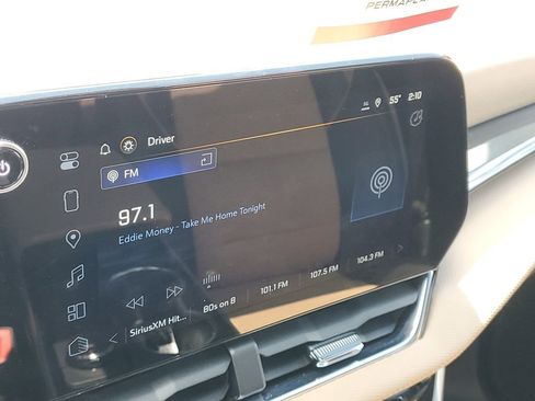 Certified 2025 Chevrolet Equinox ACTIV w/ Convenience Package III FWD image 32