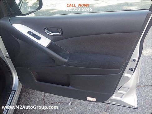 Used 2010 Nissan Murano S image 29